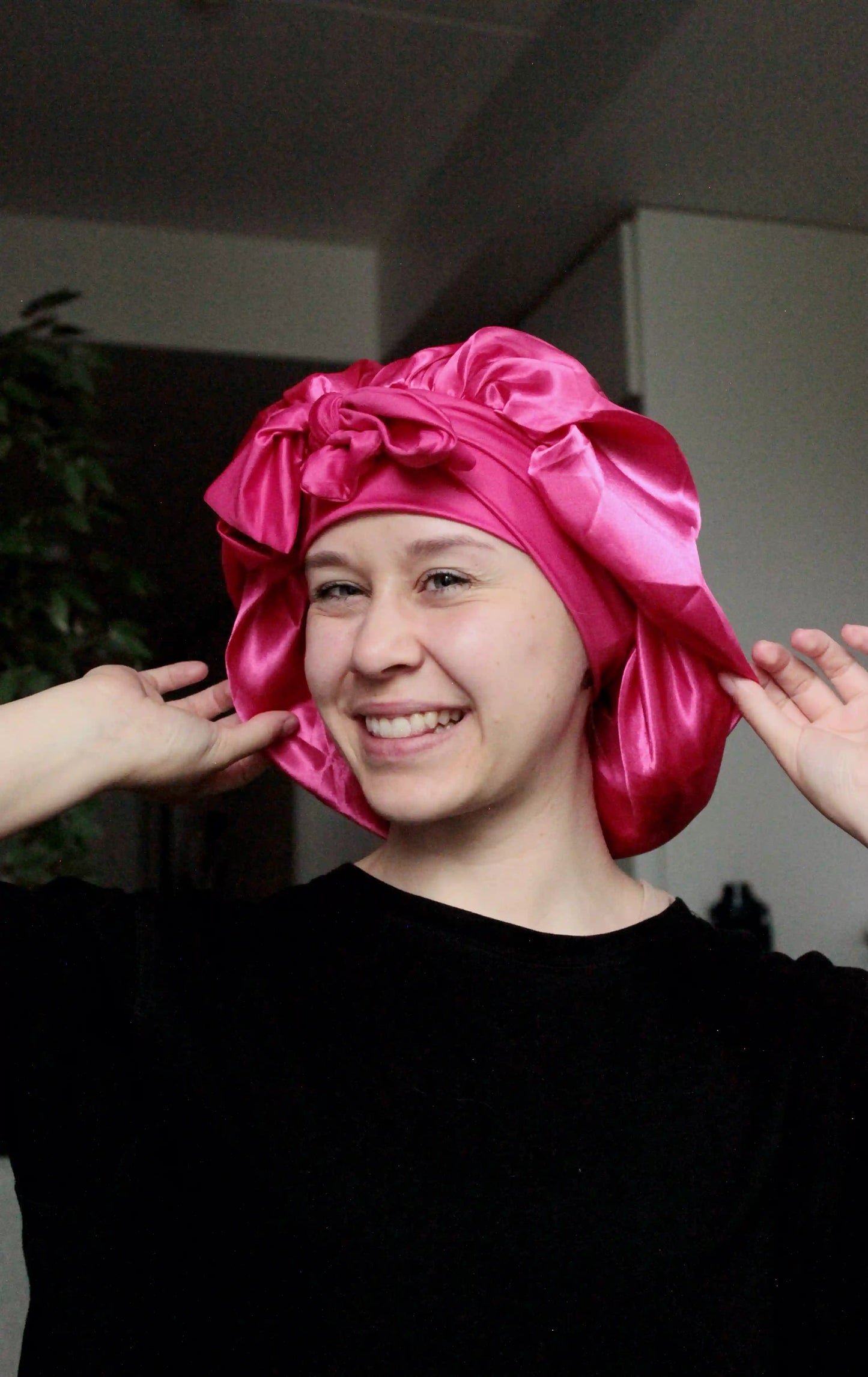Premium Satin - Satiinimyssy hiuksille - Hair Bonnet kiristysnauhalla
